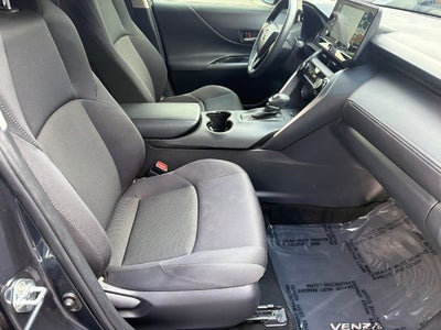 2022 Toyota Venza LE