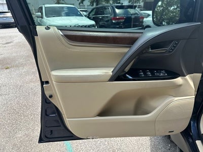 2016 Lexus LX 570