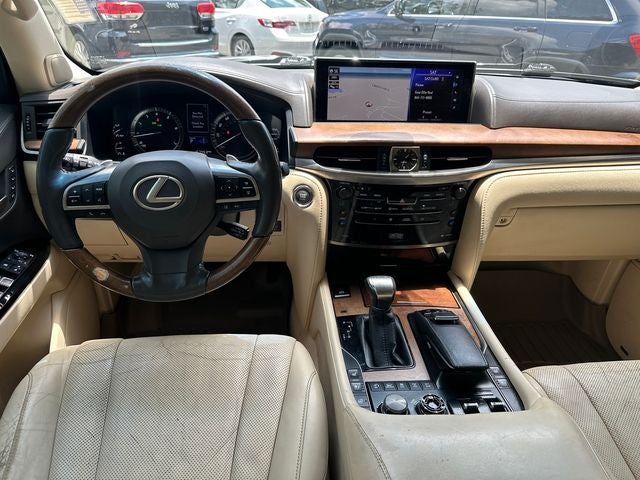 2016 Lexus LX 570