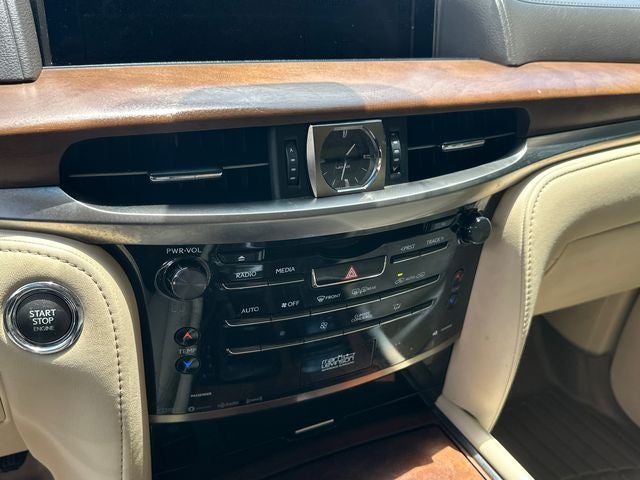 2016 Lexus LX 570
