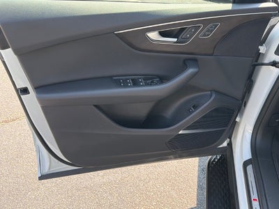 2022 Audi Q8 55 Premium Plus quattro