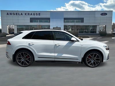 2022 Audi Q8 55 Premium Plus quattro