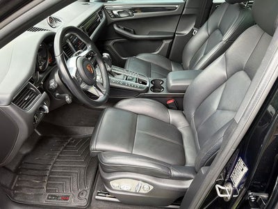 2018 Porsche Macan Base