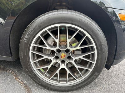2018 Porsche Macan Base