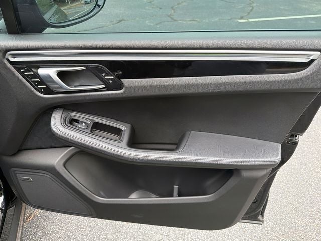 2018 Porsche Macan Base