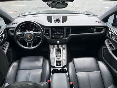 2018 Porsche Macan Base