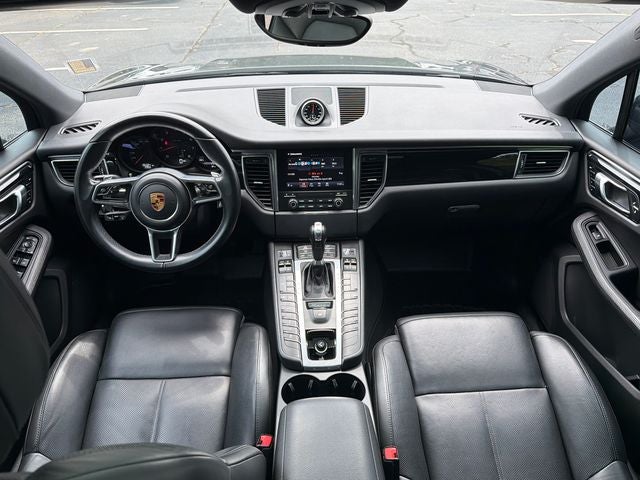 2018 Porsche Macan Base