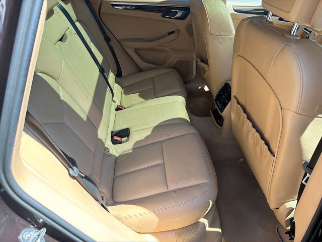 2016 Porsche Macan S