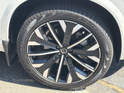 2025 Volvo XC90 B6 Ultra 2025.5