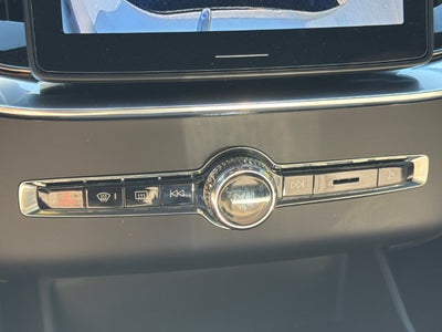 2025 Volvo XC90 B6 Ultra 2025.5