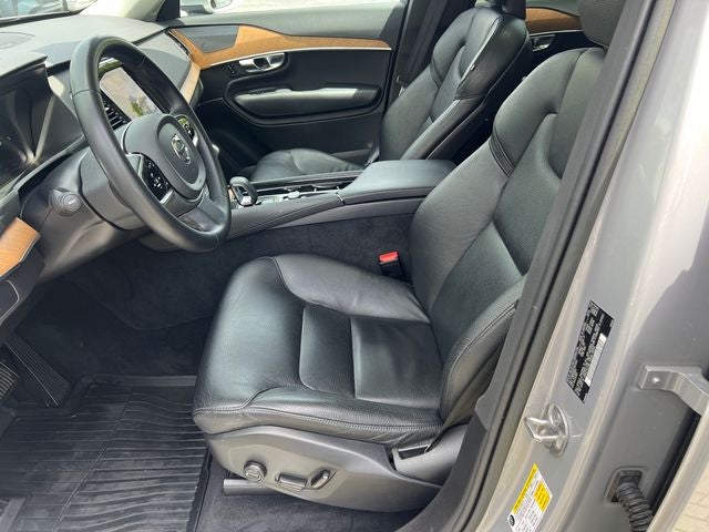 2023 Volvo XC90 B6 Plus 7-Seater