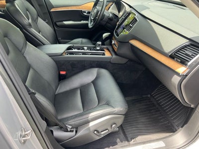 2023 Volvo XC90 B6 Plus 7-Seater