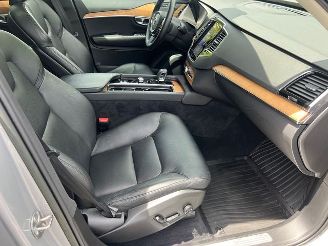 2023 Volvo XC90 B6 Plus 7-Seater