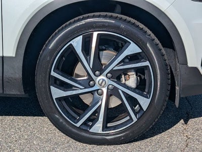 2021 Volvo XC40 R-Design