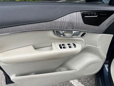 2021 Volvo XC90 T6 Inscription