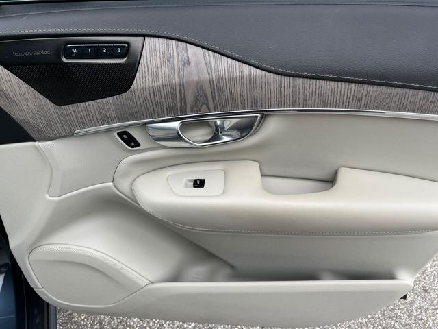 2021 Volvo XC90 T6 Inscription