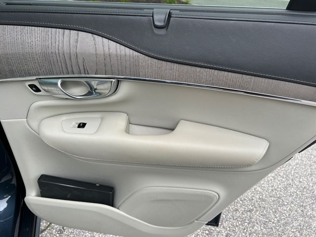 2021 Volvo XC90 T6 Inscription