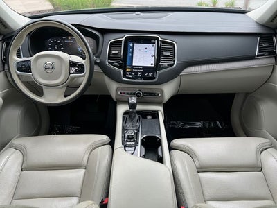 2021 Volvo XC90 T6 Inscription