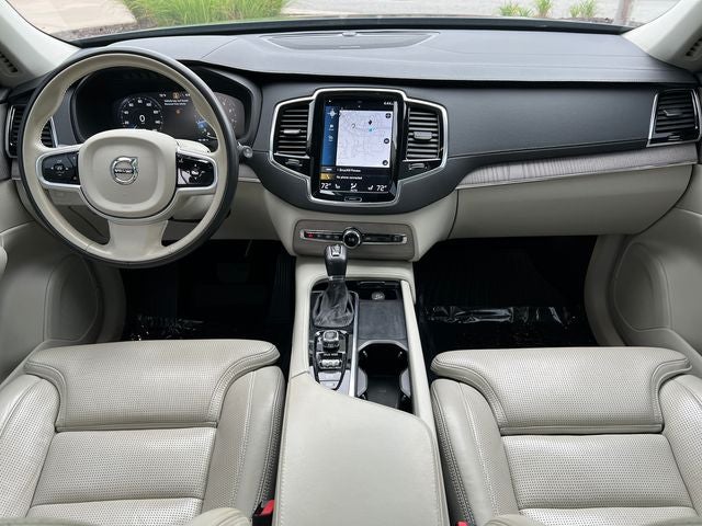 2021 Volvo XC90 T6 Inscription