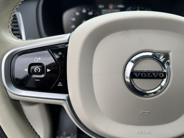 2021 Volvo XC90 T6 Inscription