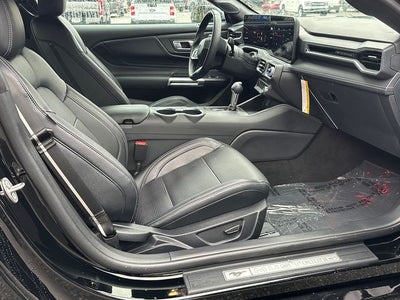 2025 Ford Mustang EcoBoost Premium