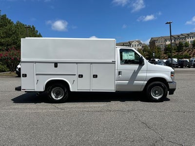 2026 Ford E-350SD Base Cutaway