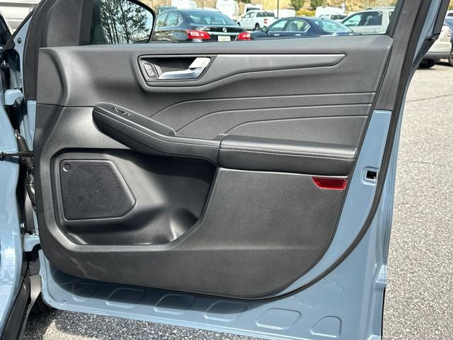 2025 Ford Escape Plug-In Hybrid Base