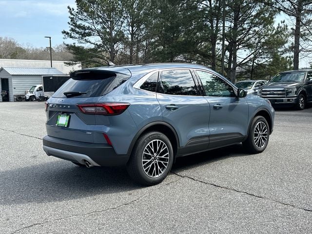 2025 Ford Escape Plug-In Hybrid Base