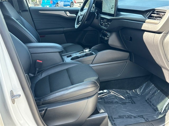 2025 Ford Escape Plug-In Hybrid Base