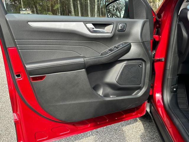 2025 Ford Escape Plug-In Hybrid Base