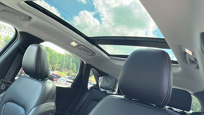 2025 Ford Escape Plug-In Hybrid Base