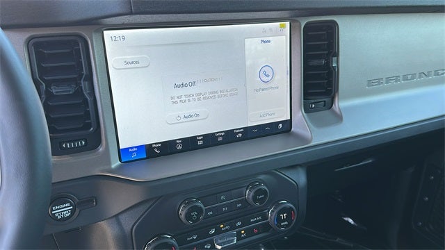 2025 Ford Bronco Outer Banks