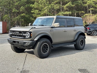 2025 Ford Bronco Outer Banks
