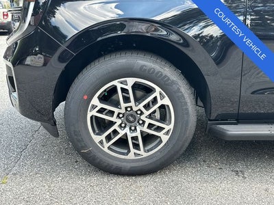 2026 Ford Expedition Active