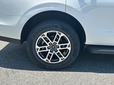 2026 Ford Expedition Active