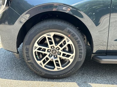 2026 Ford Expedition Active