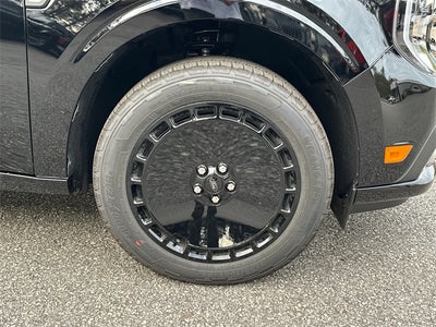 2026 Ford Maverick Lobo Standard