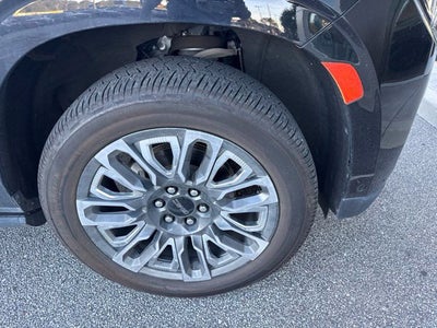 2023 GMC Yukon XL Denali Ultimate