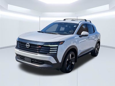 2025 Nissan Kicks SR