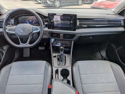 2025 Volkswagen Jetta 1.5T SE