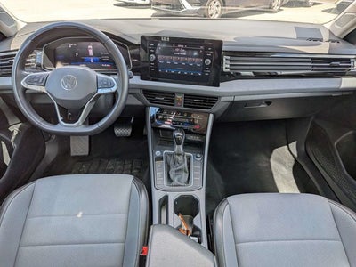 2025 Volkswagen Jetta 1.5T SE