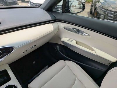 2025 Genesis Electrified GV70 Advanced