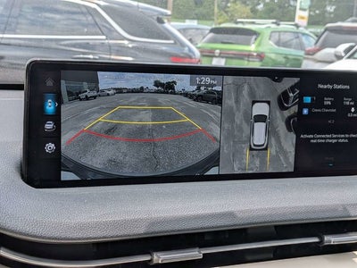 2025 Genesis Electrified GV70 Advanced
