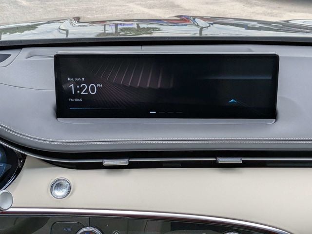 2025 Genesis Electrified GV70 Advanced