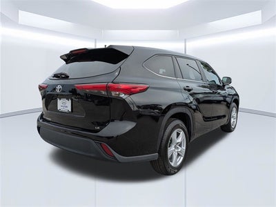2023 Toyota Highlander L