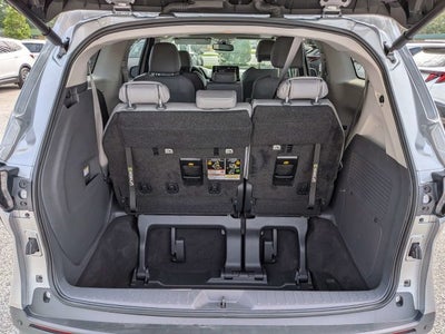 2024 Toyota Sienna XLE 8 Passenger