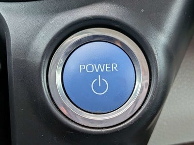 2024 Toyota Sienna XLE 8 Passenger