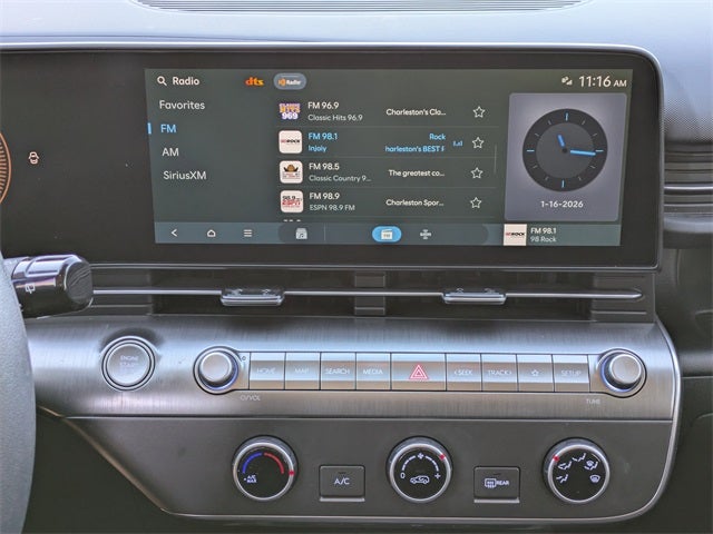 2025 Hyundai Kona SE