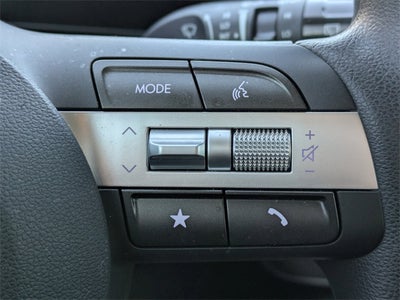 2025 Hyundai Kona SE