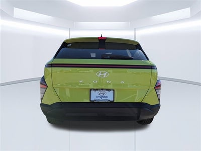 2025 Hyundai Kona SE